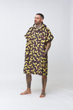 PONCHO BANANA STAINS - BLACK Changing Robes After Essentials 